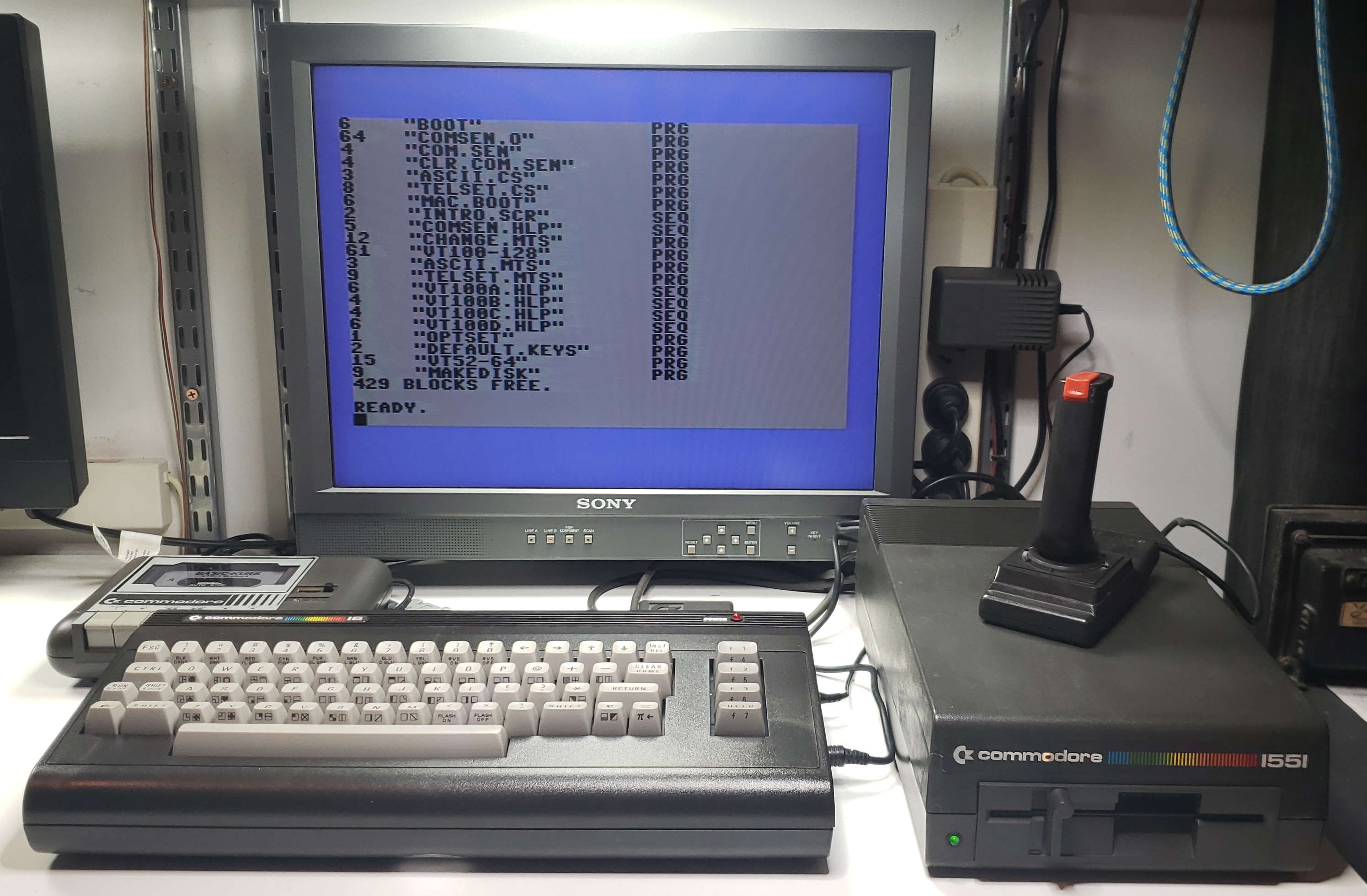 Commodore C16: DA4 162154 - 002