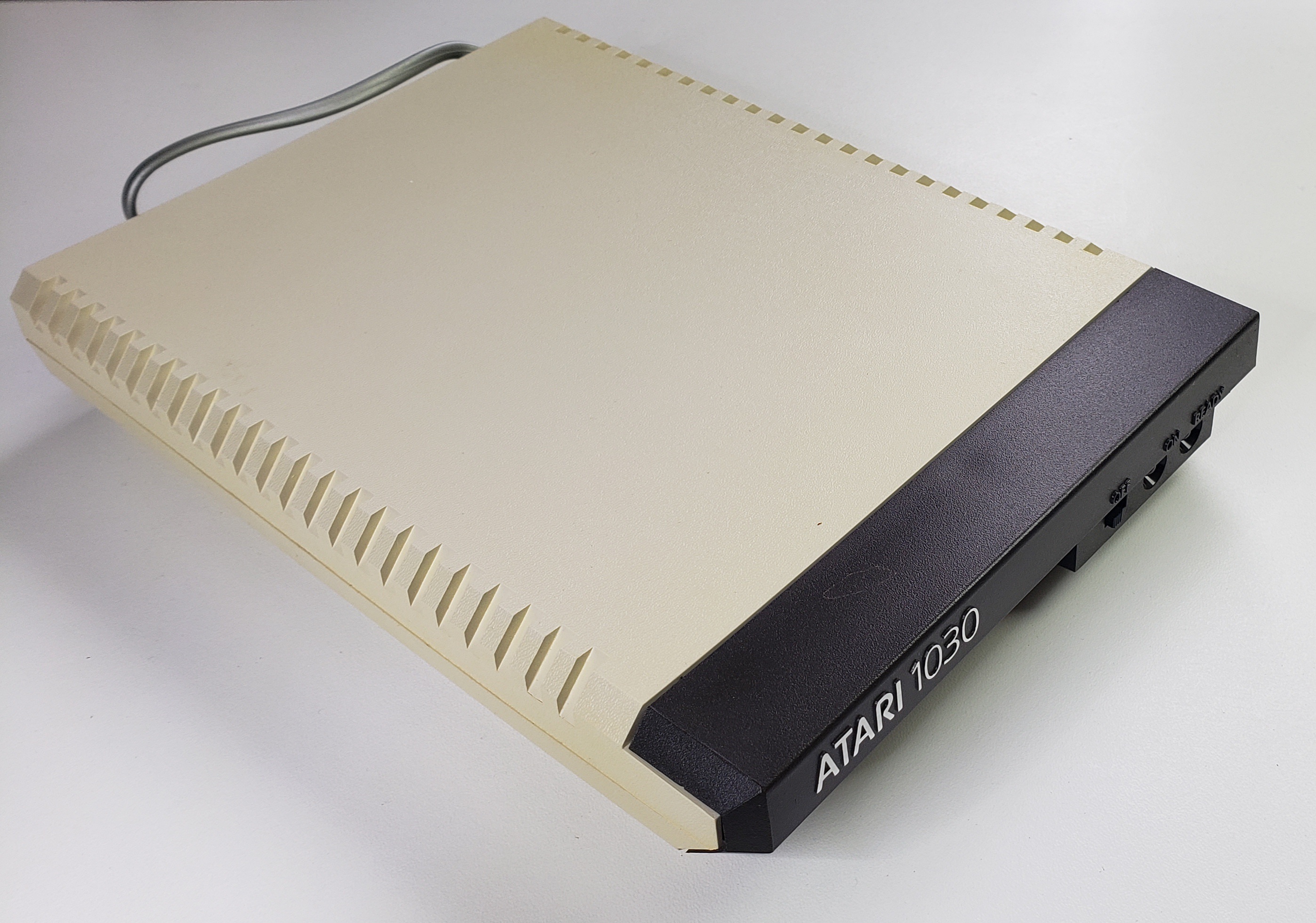 Atari 1030: Modem - 976FE43106095