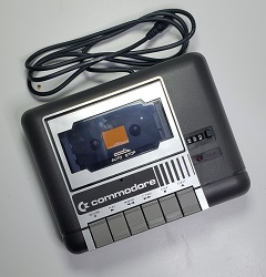 Commodore C16: DA4 162154 - 006