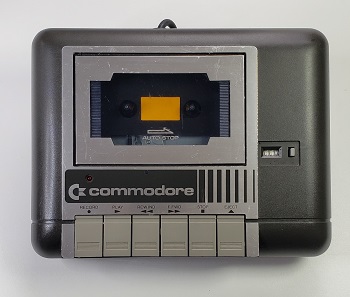 Commodore C1531: Frente - XF1146492C