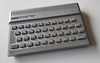 Timex Sinclair TS-1500: Consola - P059406IN