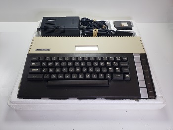 Atari 800XL: Inserto - AT84237805